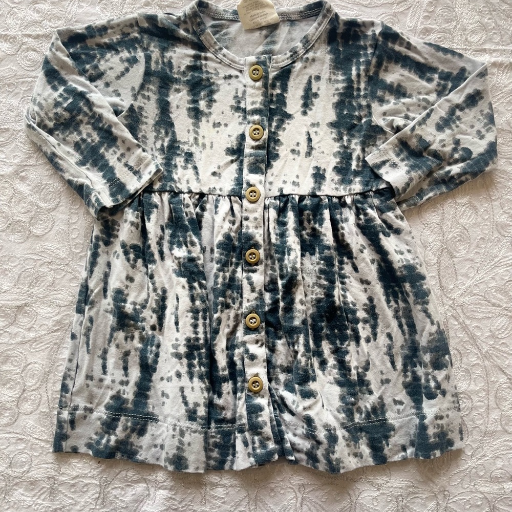 VGUC The Woods By Kate Quinn Long Sleeve Tie-Dye Type Print Button-Up Dress